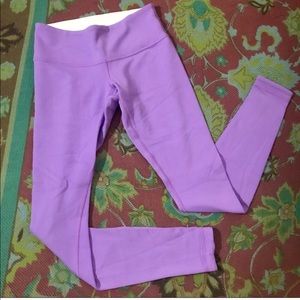 Lululemon lavender and aqua wunderunders 4